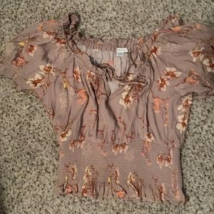 Off-the-shoulderTop